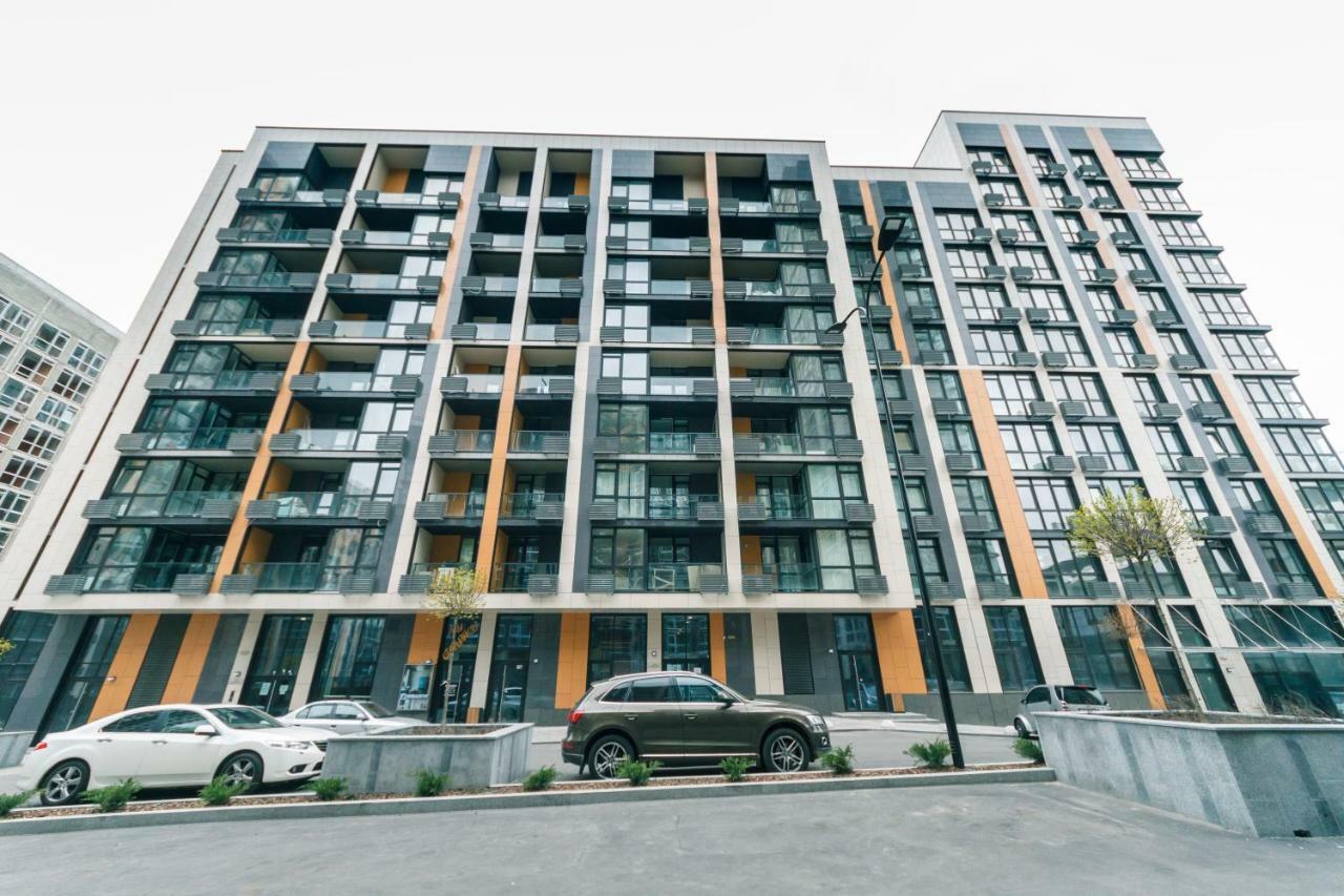Luxury Apartments Киев Екстериор снимка